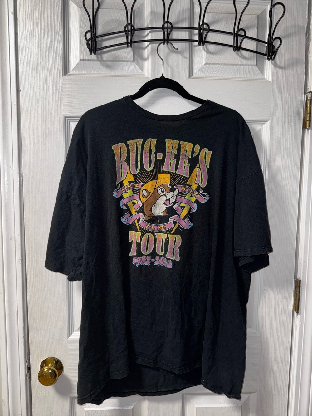Buc-ee's Black Short Sleeve Graphic Tee - Tour Design